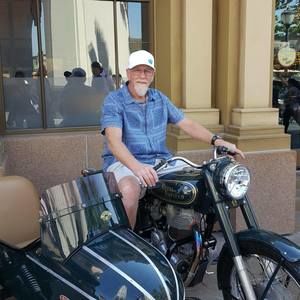 Meet your Posher, Robert